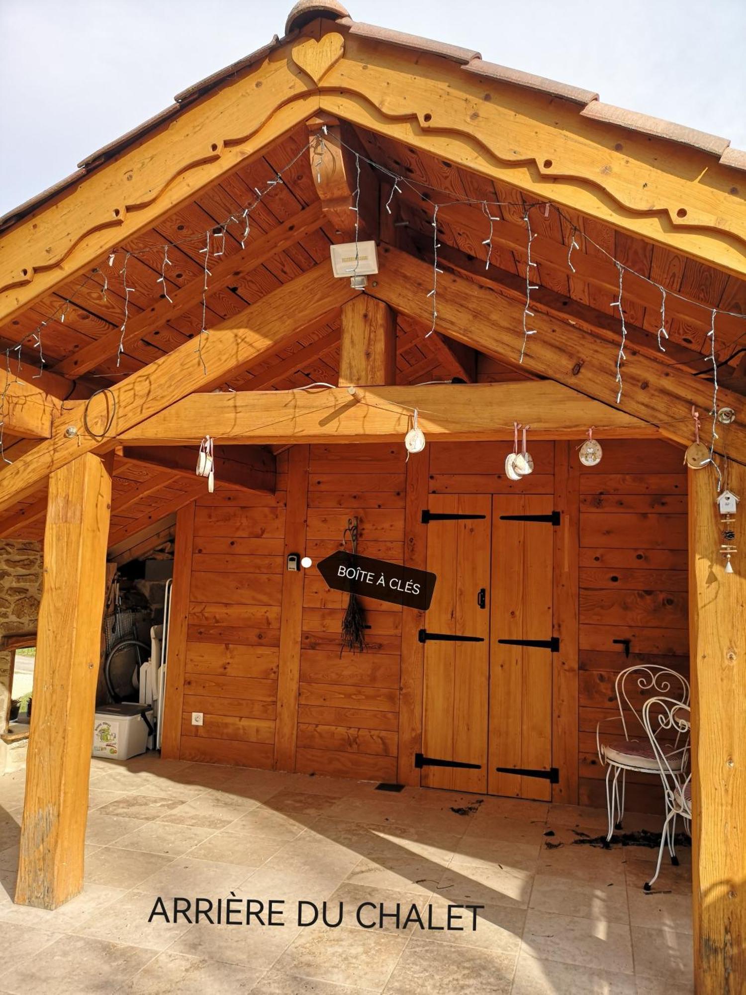 Chalet Le Clos De L'Orme Saint-Lattier Exterior foto